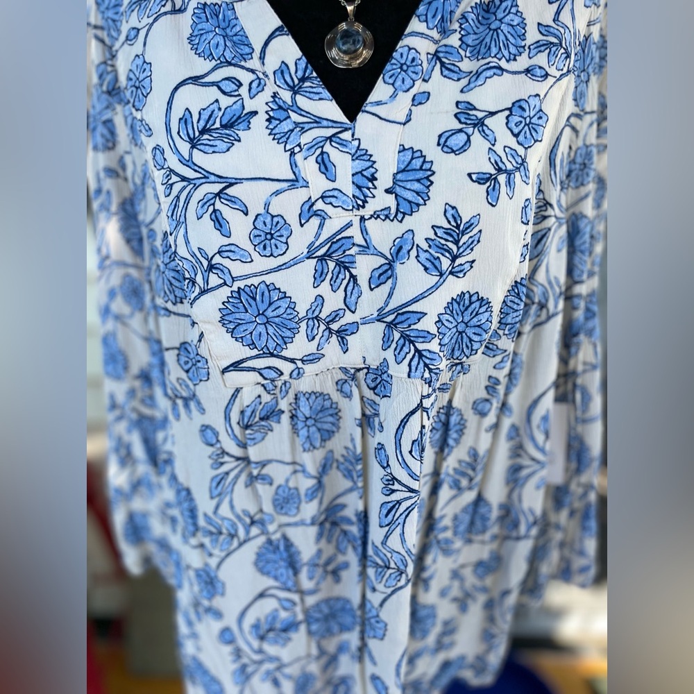 Women's Croft & Barrow® Front Yoke Popover Blouse Petite Medium NWT - Picture 8 of 16